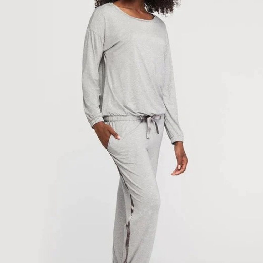 Lounge top and jogger set